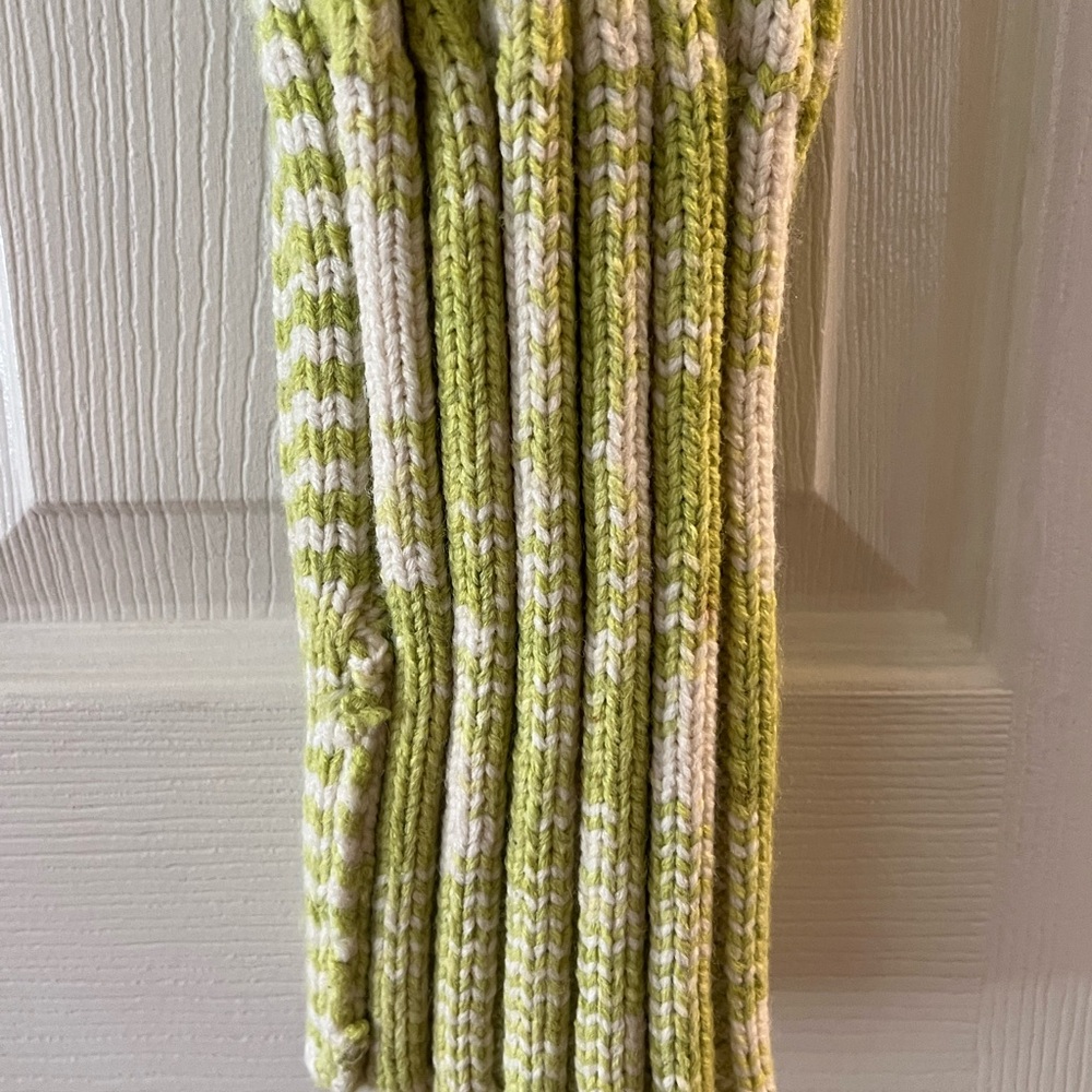 Cult Gaia x BRATZ Sweater Collab - Picture 7 of 9